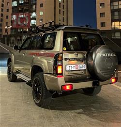 نیسان پاترۆل سەفاری